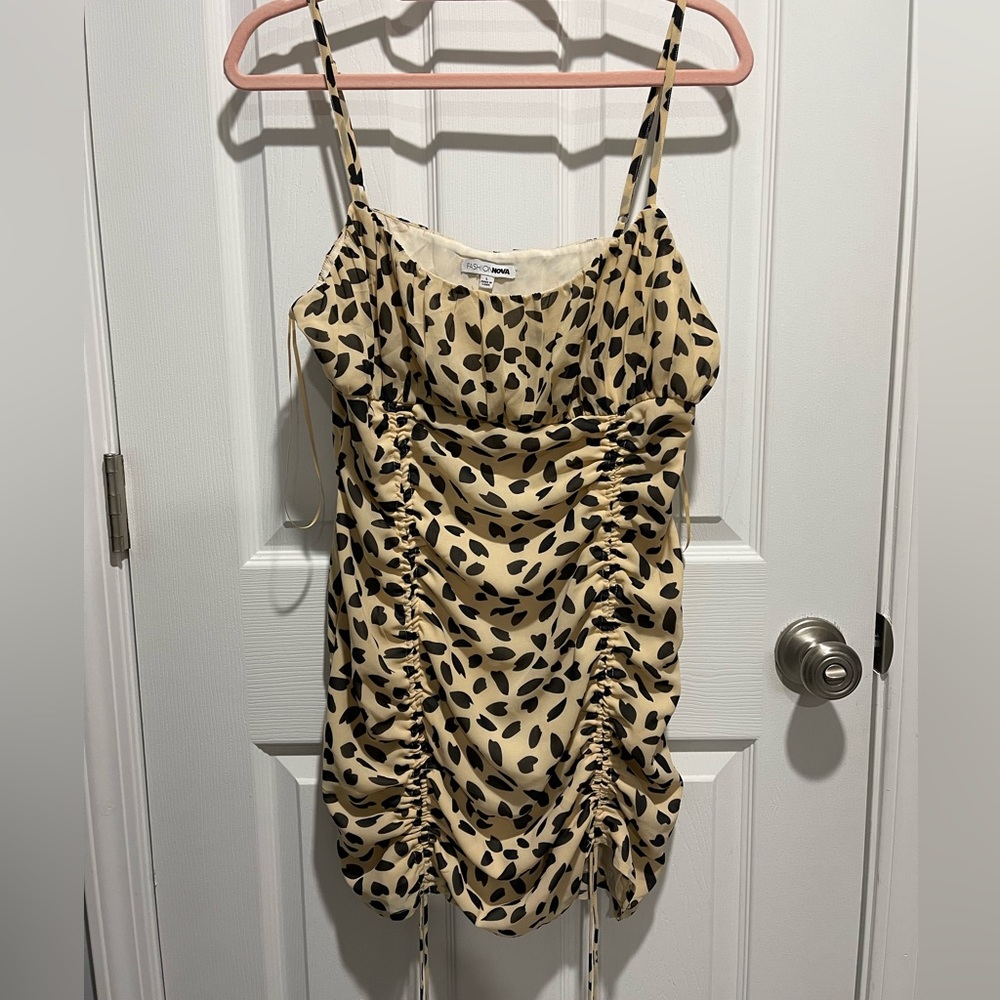 CLOSET CLEAN OUT 🎉 final price drop
